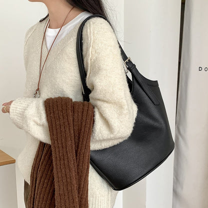 Idle Style Fashion Light Retro Pu Soft Leather Large Capacity Commuter Shoulder Bag